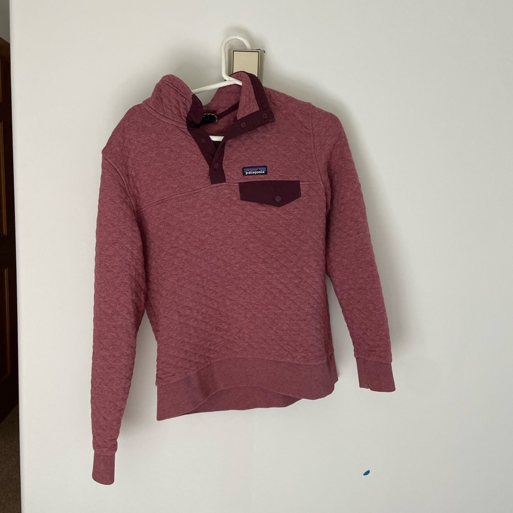 Patagonia Maroon Quilted Pullover